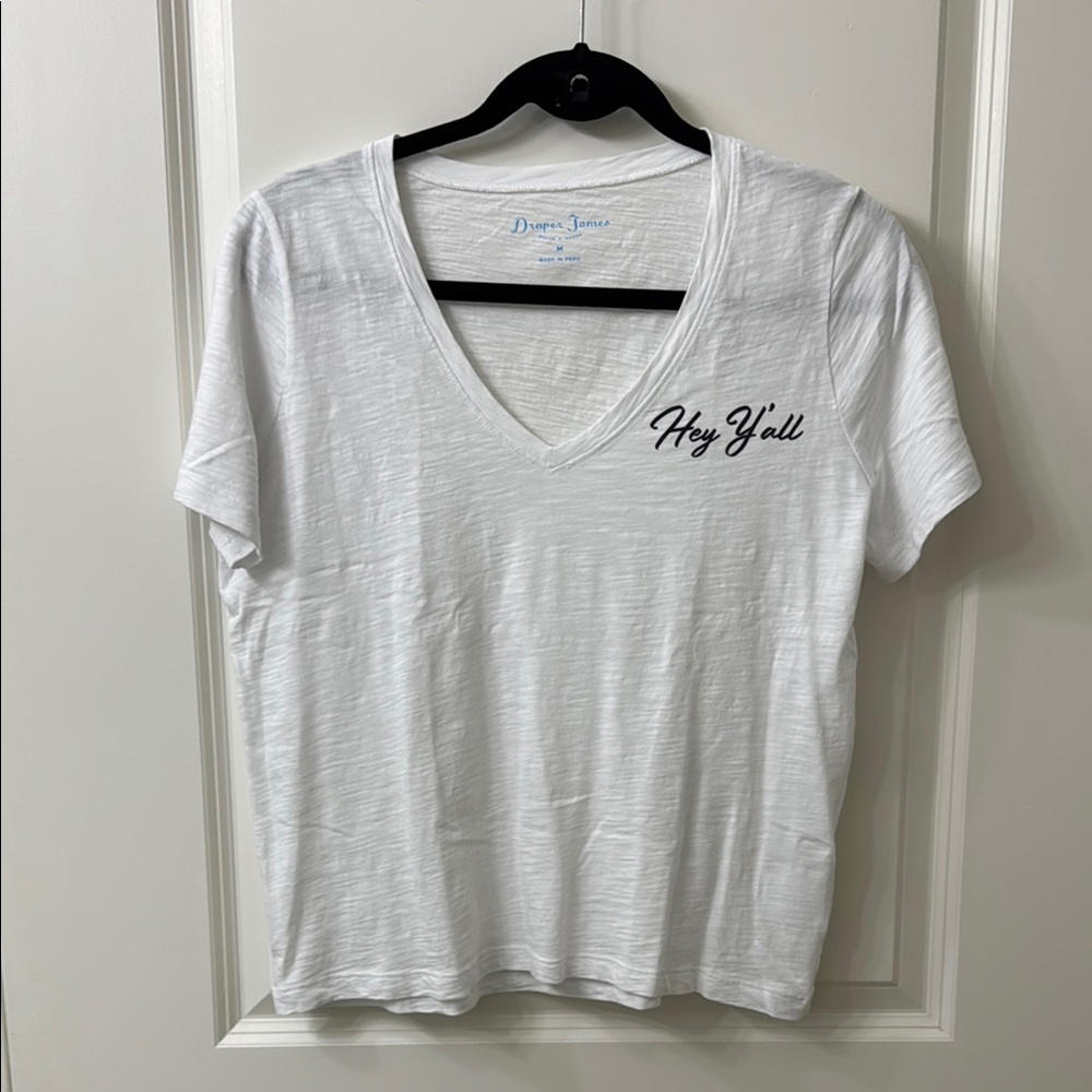 Draper James White V-Neck T-Shirt with 'Hey Y'all' Print